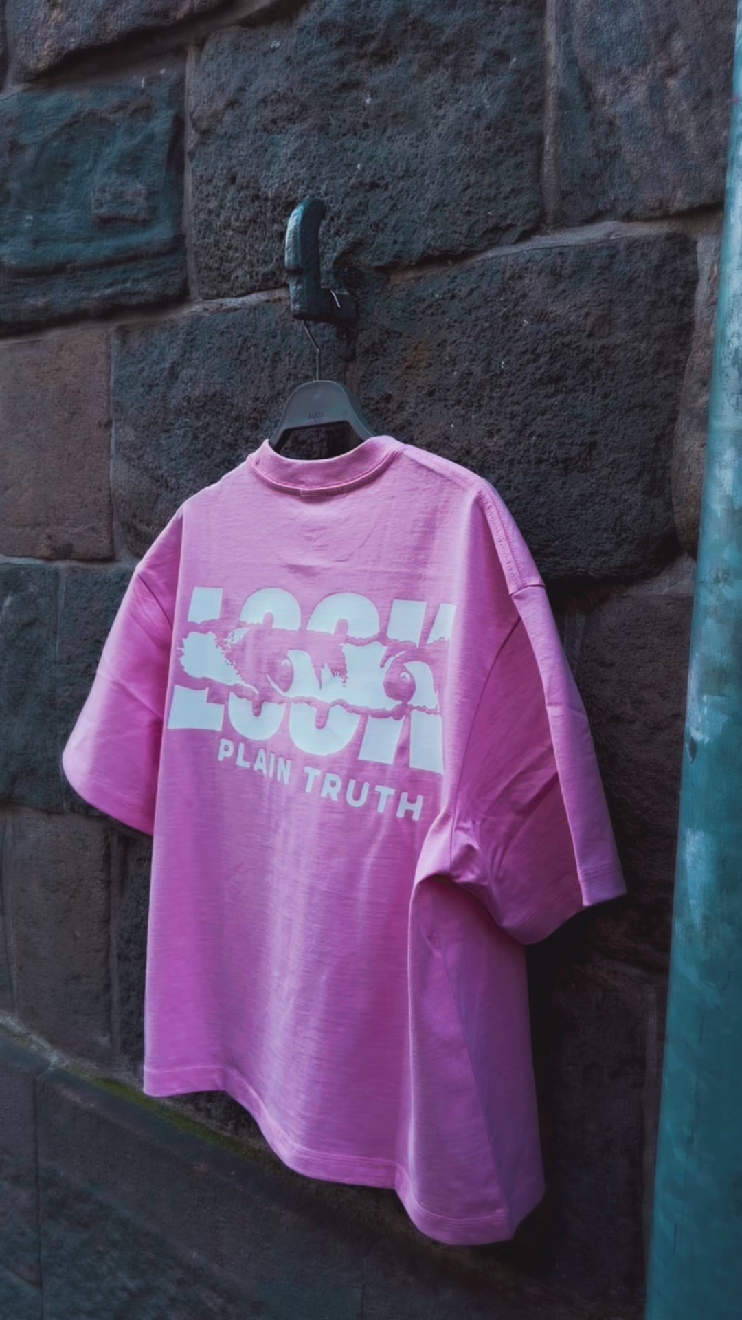 PINK "LOOK" TEE